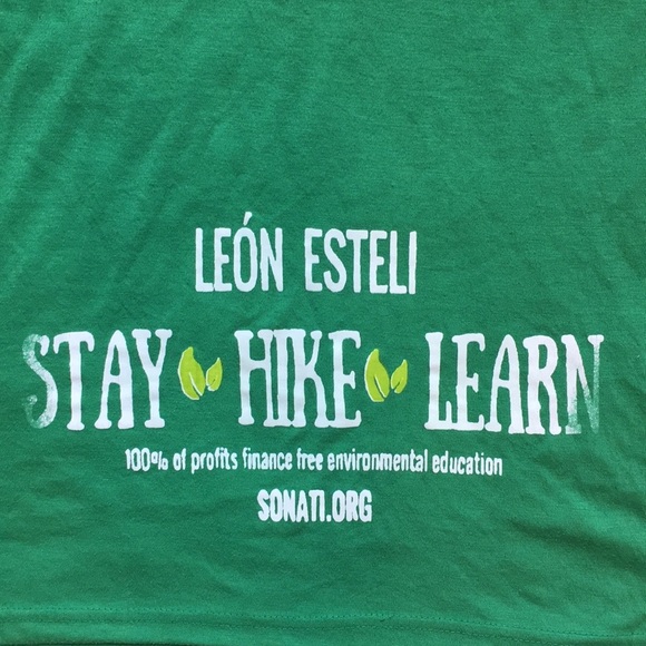 Volcano Boarding Nicaragua Souvenir Tank, S - Picture 8 of 9